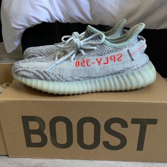 3D KEYCHAIN ADIDAS YEEZY BOOST 350 V2 BLUE TINT